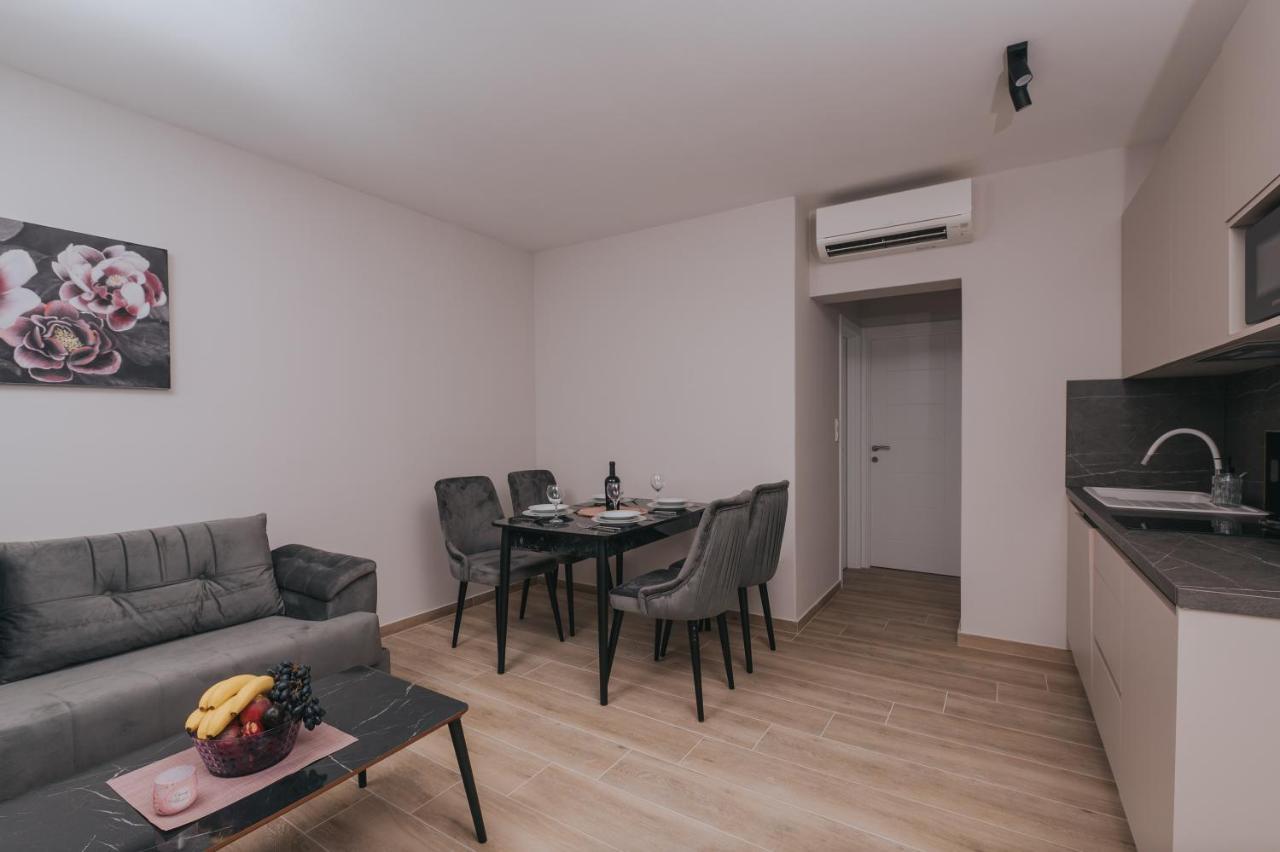 Apartments Virgine Maria I Baška Exterior foto